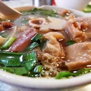 青海——羊杂碎汤