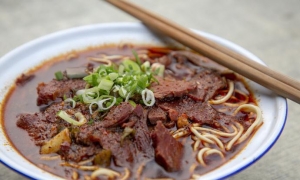 襄阳牛肉面