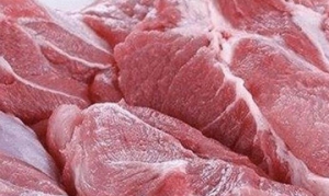猪肉 辣椒炒肉、木须肉、猪肉香菇鸡蛋卷、自制腊肠、猪肉焖笋 ... ... ... ... ... .. ...