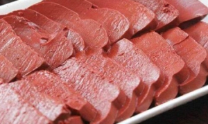 猪血 满堂红猪血火锅、肉片木耳烩猪血、小炒血豆腐、川味毛血旺 ... ... ... ...