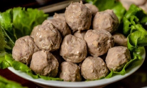 牛肉丸 西洋菜肉丸汤、龙须菜牛肉丸汤、牛肉丸菠菜面、牛肉丸菌菇汤 ... ...