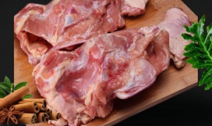 冬瓜螺片鸡骨汤、鸡骨架炖土豆、鸡架炖土豆、莲子海带鸡骨汤 ... ...