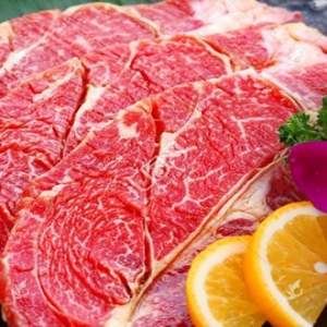 牛眼肉 杏鲍菇炒牛肉粒、嫩牛五方、黑椒牛肉扒、中式调味牛排 ... ... ... ...