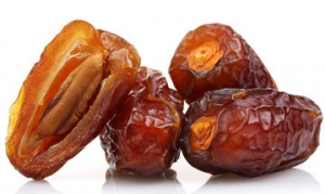 椰枣 龙骨雪耳汤 黄豆小米豆浆 排毒水果挞 枣泥