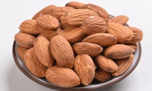 桃仁 桃仁西芹炒百合 琥珀桃仁 桃仁丝瓜