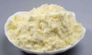 奶粉 果仁紫薯饼 饭盒面包 玫瑰花卷 流沙包