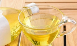色拉油 浓酱茭白 鸡蛋培根卷 双腊菜饭 豌豆香